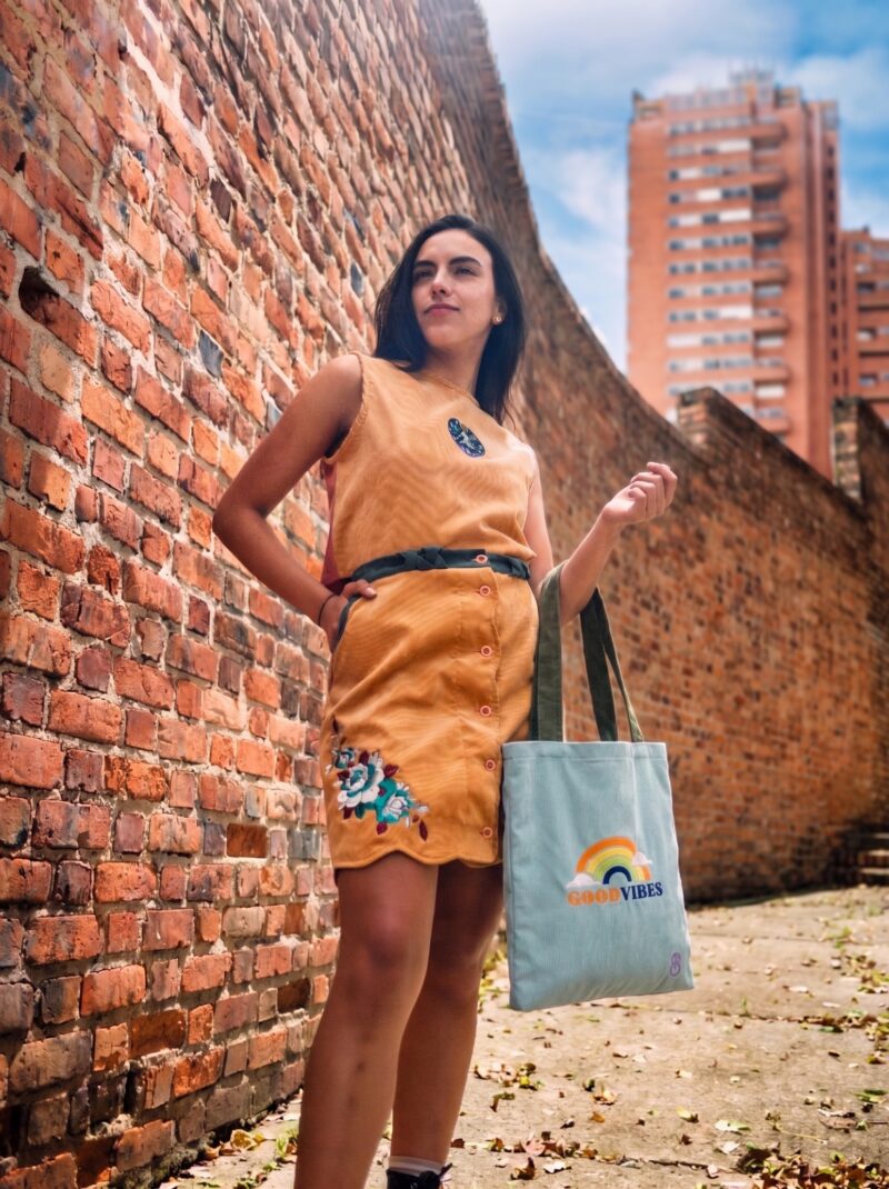 Totebag-clasica-good-vibes-4
